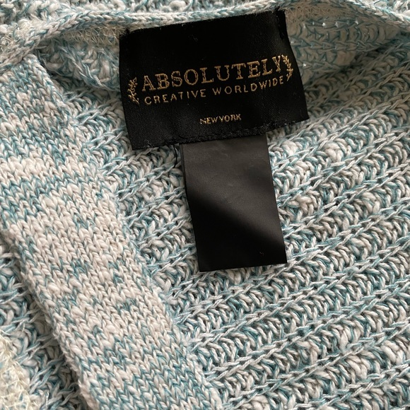 Sweater - Picture 3 of 3